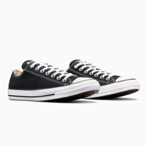 Converse Black Chuck Taylor All Star Low - 5US, unisex
